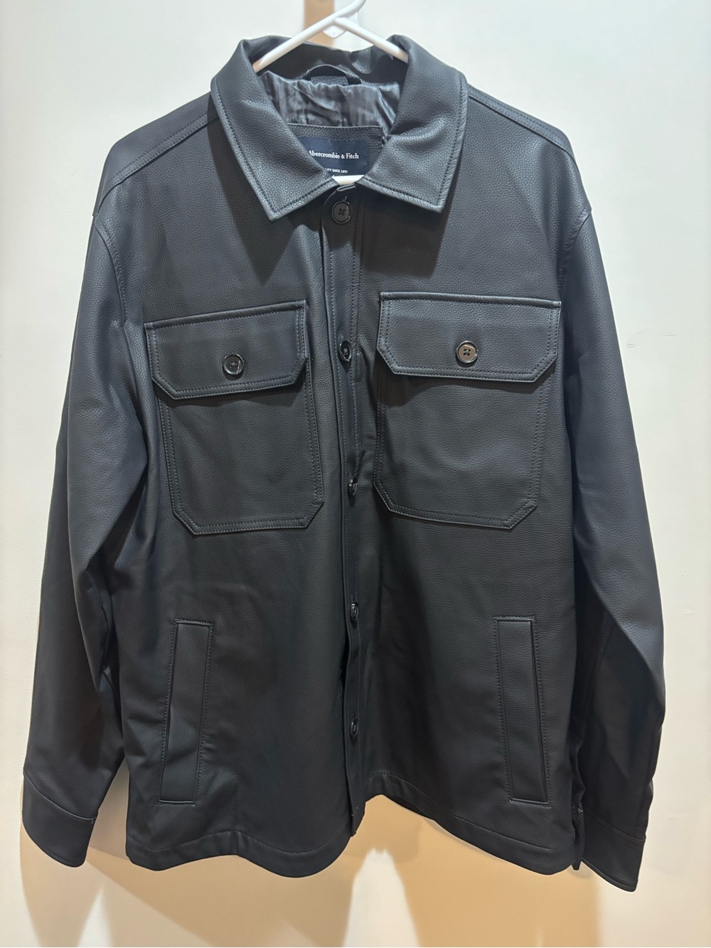 Abercrombie & Fitch Vegan Leather Shirt trucker jacket. Mint cond retail 160